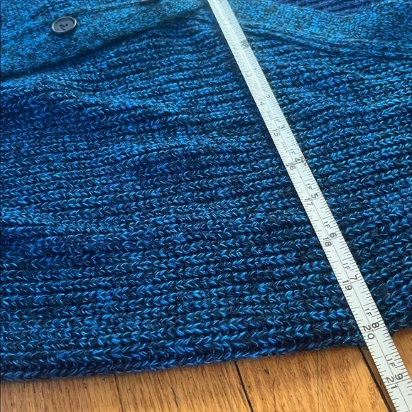 VNTG Brunny Buttoned Vest - Picture 4 of 6